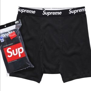 1000% authentic Supreme/Hanes boxer brief (4pack)